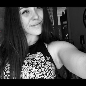 Meet your Posher, Sarah maude